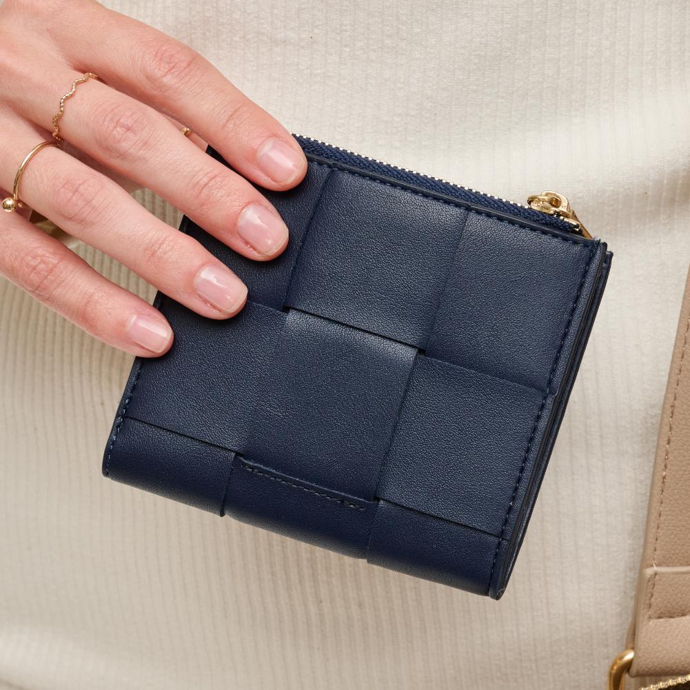 Maison Aurél - The Woven Wallet